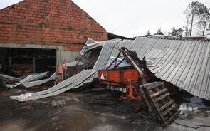 Estrutura de uma casa destruida no Casal dos Bernardos em Ourém