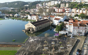 Imagens de drone revelam interior do Mosteiro de Santa Clara-a-Velha submerso em Coimbra