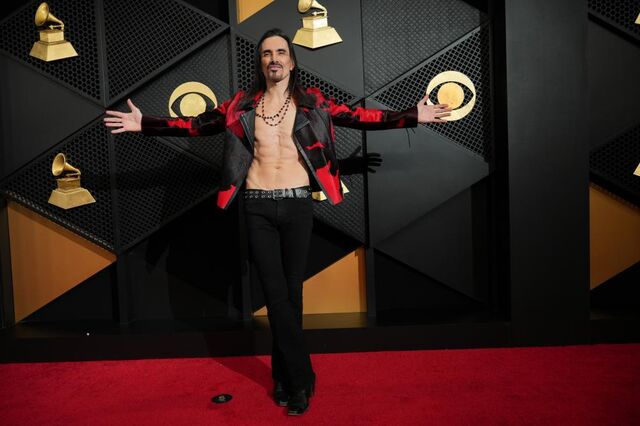 Guitarrista Nuno Bettencourt vence Grammy por atuação em “Changes”