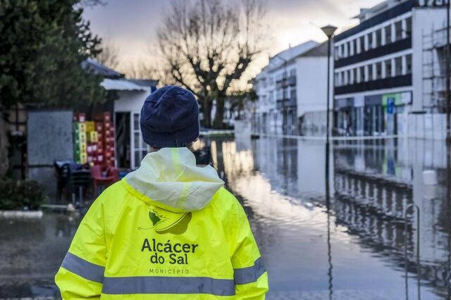 Seguradoras pedem 'prioridade estratégica' ao Governo na criação de fundo para catástrofes
