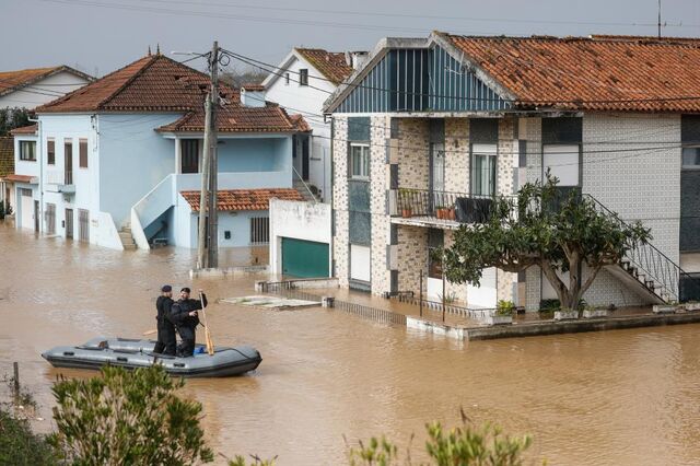 Cerca de 1.200 pessoas deslocadas em várias regiões de Portugal continental