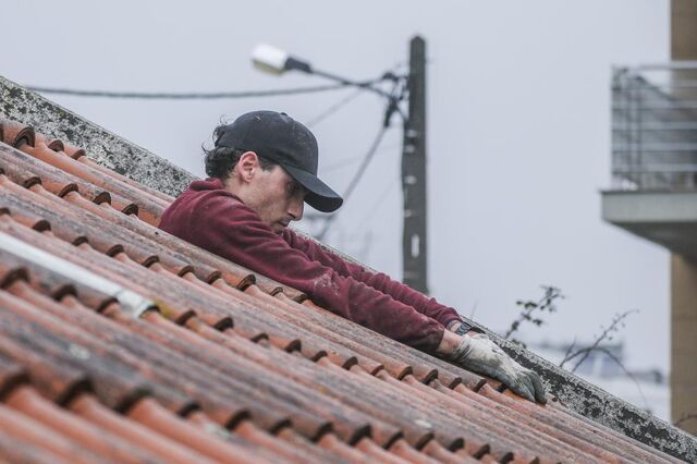 'Só 10% a fundo perdido?' Empresas precisam de 'ajuda' em vez de 'produtos financeiros'