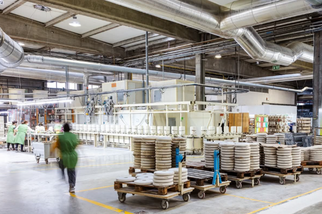 Portuguesa Vallis compra Costa Verde com 320 trabalhadores