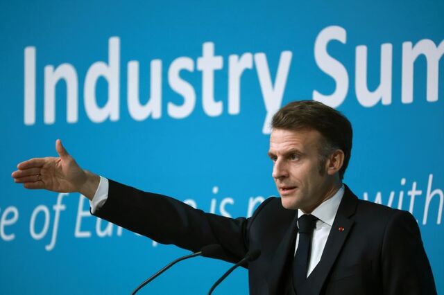 Europa está a reavaliar posição sobre armas nucleares. França quer dar proteção aos aliados