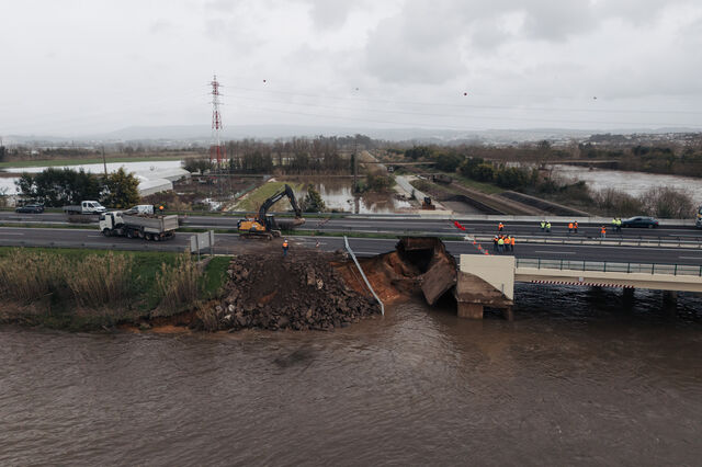 Trabalhos de recuperação na A1