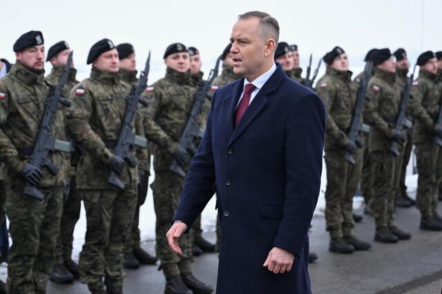 Presidente da Polónia defende que país deve ter armas nucleares