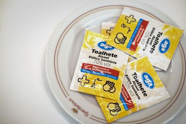 Quercus quer lei que proíba toalhetes húmidos não biodegradáveis