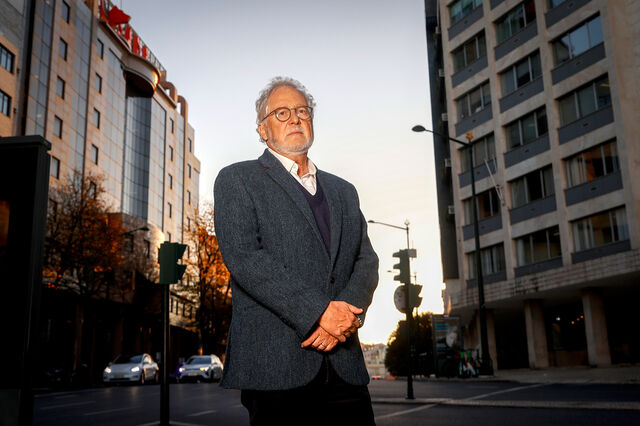 Héctor Abad Faciolince: “Com Trump, todos temos de pôr as barbas de molho”