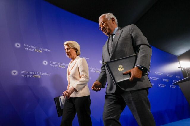 Von der Leyen e Costa chegam a Kiev para assinalar 'quatro anos de coragem inabalável'