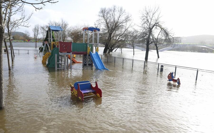 Cheias em Coimbra e Montemor-o-Velho motivam alerta.