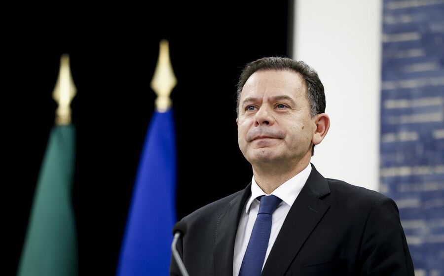 O primeiro-ministro assinou o despacho da tolerância de ponto.