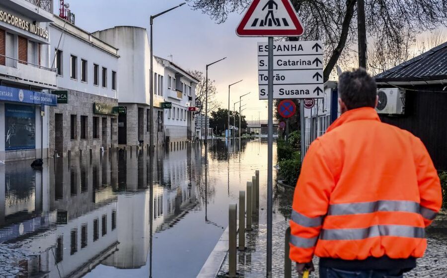 Mau tempo continua a afetar várias regiões em Portugal
