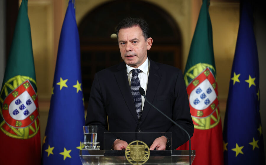 Montenegro espera acordo no pacote laboral após negociações