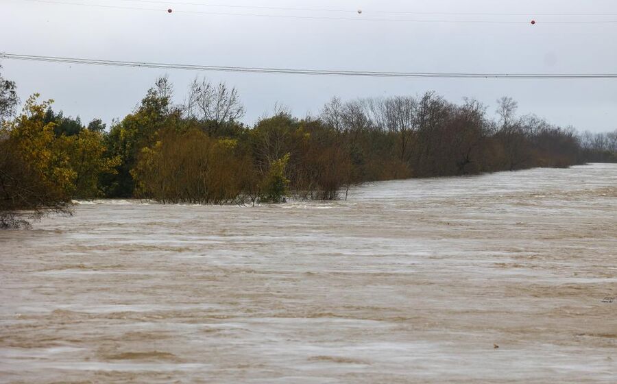 Cheias do rio Mondego afetam circulação na A1, devido ao mau tempo