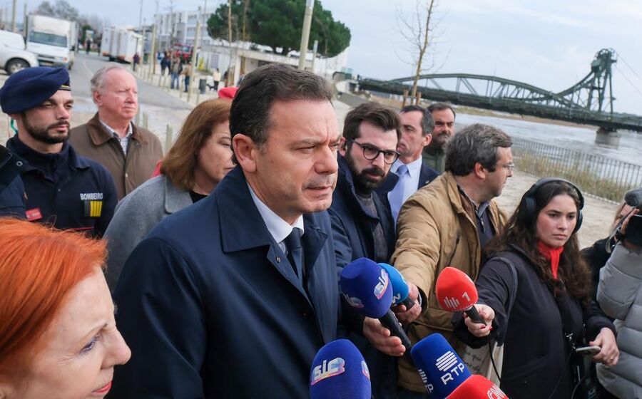 Montenegro anuncia 'PRTR' para recuperação económica e reforço da tesouraria das empresas