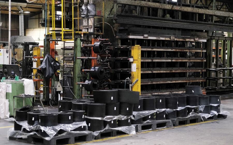 Pedidos de subsídio de desemprego nos EUA recuam para 209.000 na semana passada
