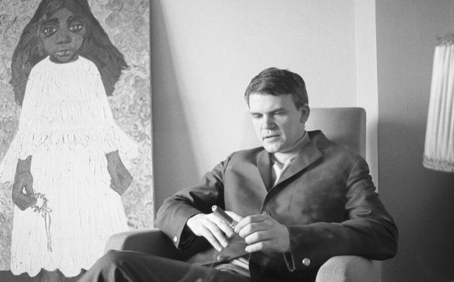 O papel do romance na vida dos povos é um dos grandes temas de “A cortina”, livro lançado em 2005 por Milan Kundera (1929-2023).