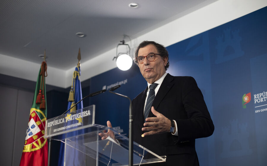 Castro Almeida indica apoio a empresas 