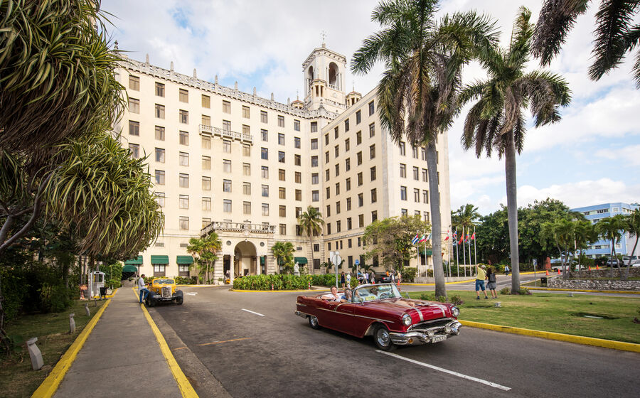 Governo português aconselha a adiamento de viagens a Cuba face a crise de suspensão de petróleo da Venezuela