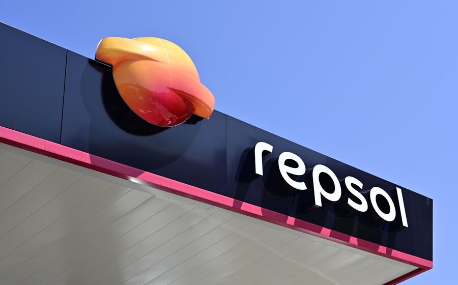 A Repsol regista lucros de 1,89 mil milhões num ano de volatilidade nos mercados