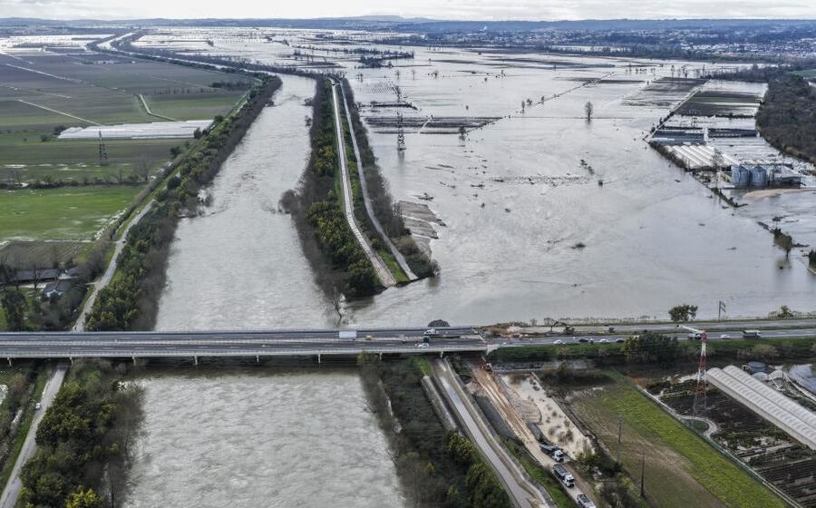 O dique no rio Mondego não resistiu à força das águas no início de fevereiro.