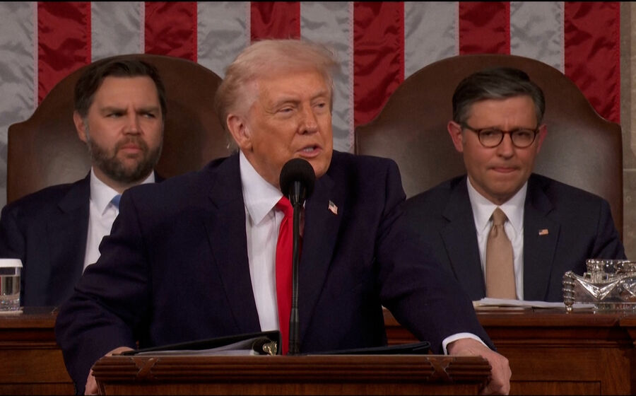 Trump discute acordo nuclear com o Irão