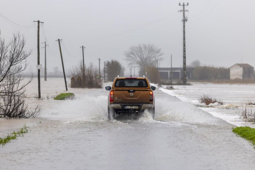 Efeitos do mau tempo em Santarém