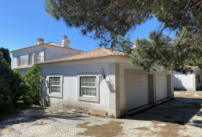 Estado leiloa mansão T7 na Quinta da Marinha, Cascais, apreendida na operação Rota do Atlântico