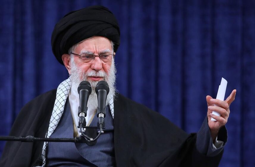  Ayatollah Ali Khamenei 