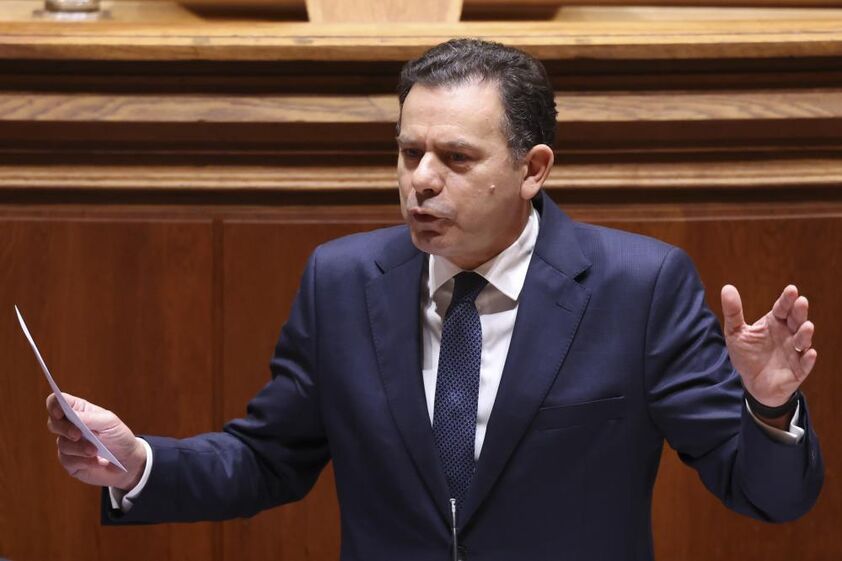 Luís Montenegro no debate desta quinta-feira