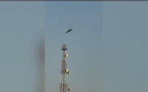 Três caças americanos abatidos por engano pelo Kuwait. Vídeo captou momento de queda do F-15E