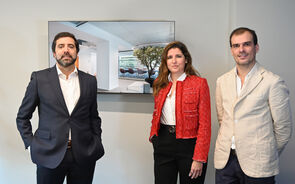 Pedro Valente, managing diretor da Colliers Portugal, com Raquel Arnaut e Rodrigo Canas.