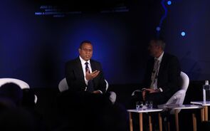 Lima Massano: Angola 'tem hoje condição de ir aos mercados e apresentar-se em condições'