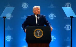  “Vários países estão a caminho” do estreito de Ormuz, diz Trump