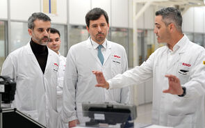 Luís Rodrigues, administador da InvestBraga, João Rodrigues, presidente da Câmara de Braga, e Carlos Jardim, líder da unidade bracarense da Bosch.