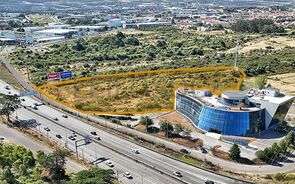 Massa insolvente da Impalagest somou 1,8 milhões de euros pelo terreno adjacente ao icónico edifício que vendeu também online por oito milhões.