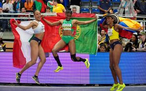 A atleta portuguesa consquistou e medalha de ouro na Polónia.