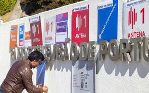 Protesto contra a mudança de identidade da rádio pública em Portugal