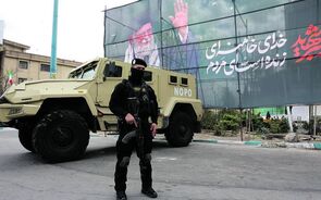 Trump admite terminar guerra sem reabrir estreito de Ormuz