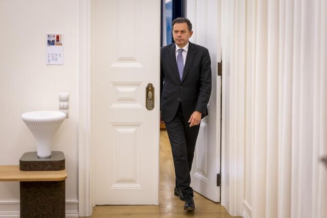 Montenegro e sete ministros em Espanha para fechar 'aliança' climática