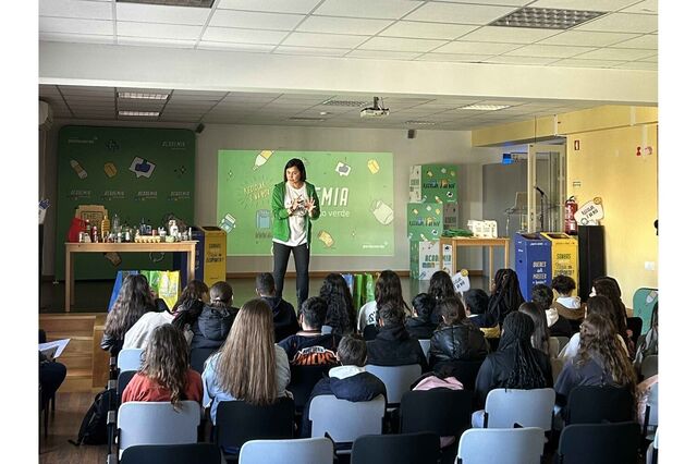 Sociedade Ponto Verde e EPIS unem-se para reforçar a educação ambiental nas escolas