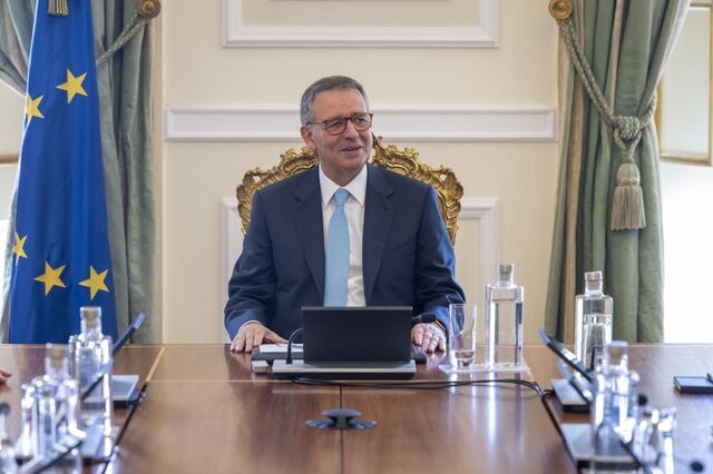 Seguro transmitiu a Zelensky 'contínuo e inabalável' apoio de Portugal à Ucrânia