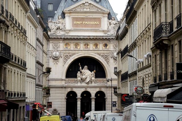 Compra de negócio da Axa dá 350 mil milhões à gestão de ativos do BNP Paribas