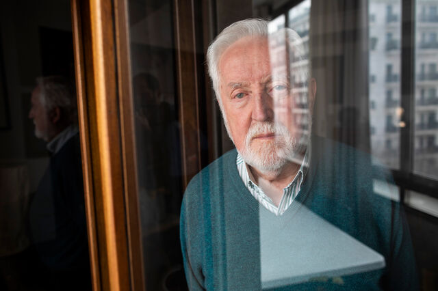 José Carlos Vasconcelos: Tentarei trazer de volta o Jornal de Letras, 

embora saiba que isso me é prejudicial