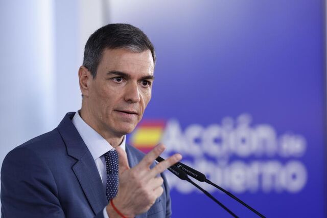 Pedro Sánchez teme crise global de energia. Irão ameaça fechar por completo Ormuz
