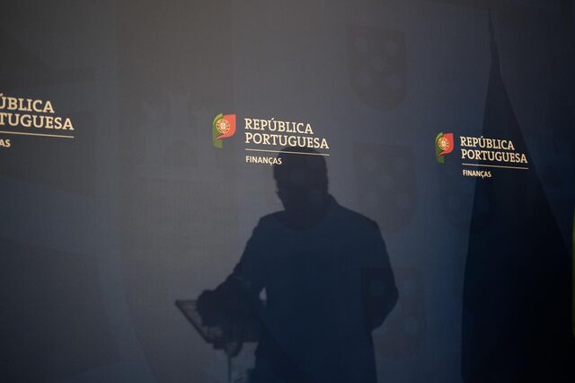 Economia portuguesa arrisca recessão se petróleo ficar nos 150 dólares este ano 