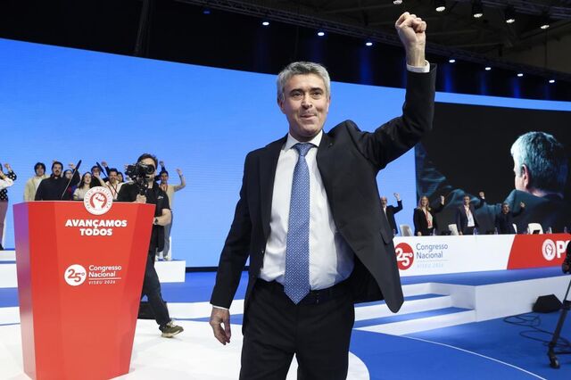 Carneiro quer ser 'alternativa séria de Governo' e diz que lei laboral será rejeitada se ficar como está