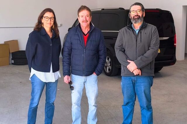 Quim Barreiros constrói zona industrial na terra natal