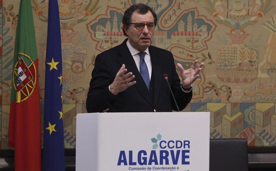 Castro Almeida, ministro da Economia e da Coesão Territorial, tem a tutela do PRR