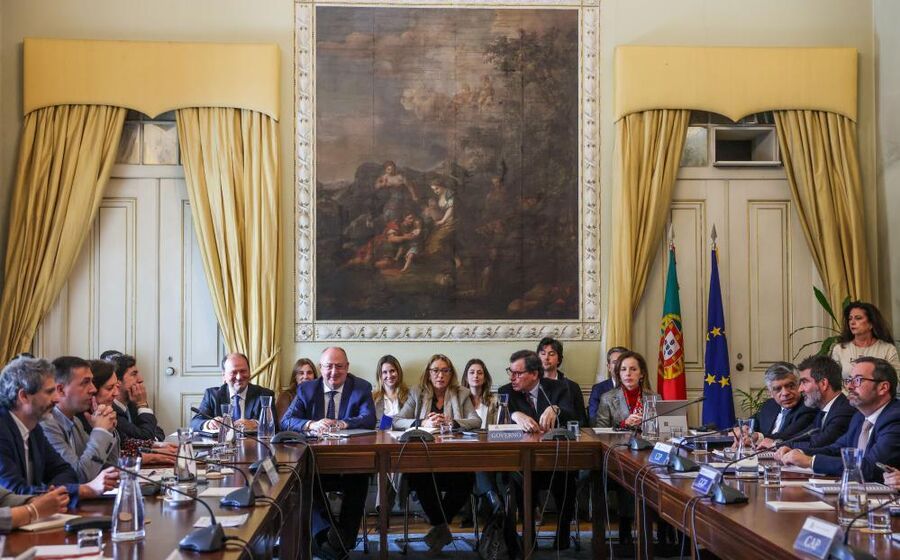 Legislação laboral volta esta quinta-feira a concertação social, pela quarta vez em nove meses. Não é certo que haja um desfecho definitivo.